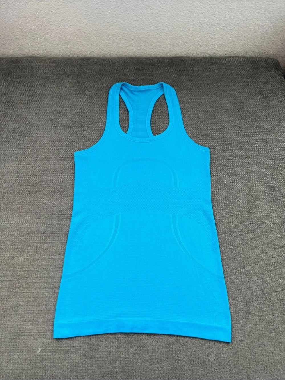 lululemon athletica turquoise racerback tank